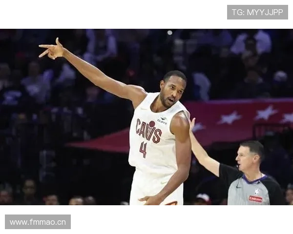 埃文·莫布里单打效率显著提升 拉开内线防守差距